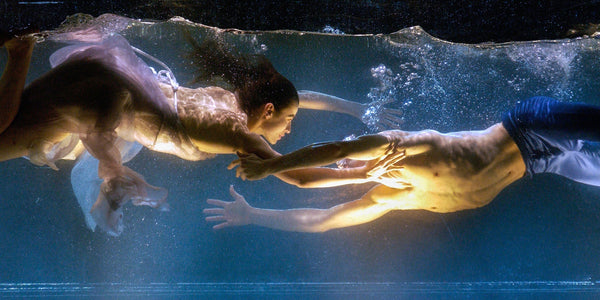 SASHA WALTZ & GUESTS – Contemporary Dance in Book form